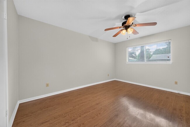 Building Photo - 25515 Stone Mill Ln