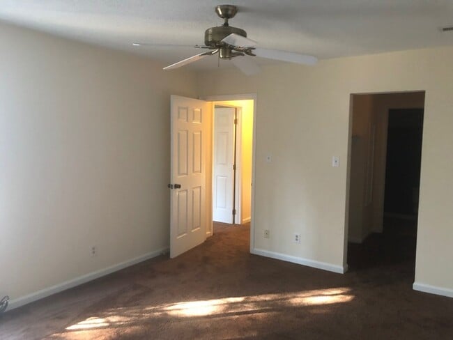 Building Photo - 4101-9 Five Oaks Drive, Durham, NC 27707