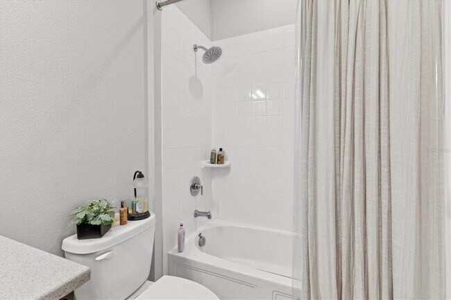 Building Photo - 123 O'keeffe Cir