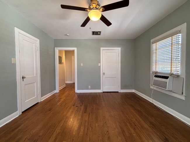 Building Photo - Welcome to your New Home! A charming open ...