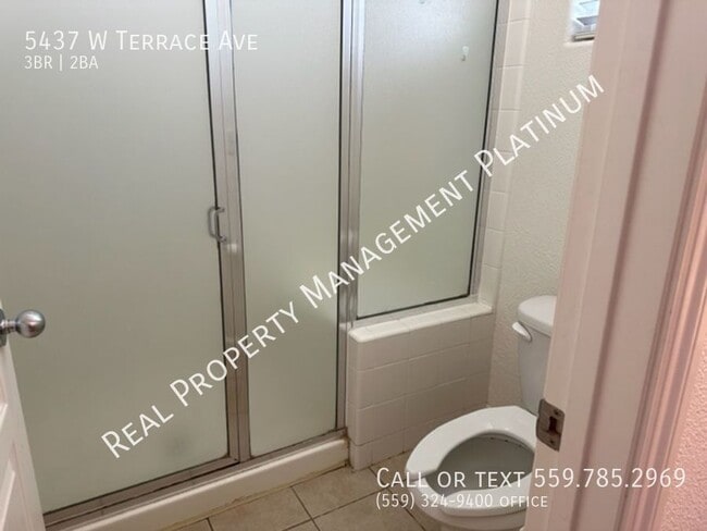 Building Photo - 5437 W Terrace Ave