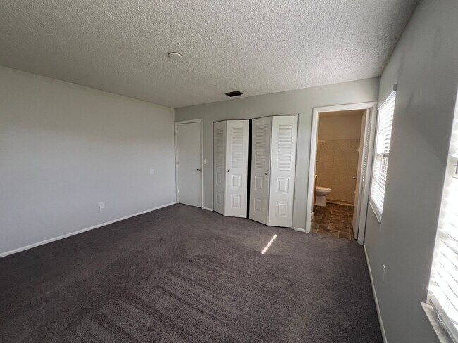 Building Photo - Sebastian Single Family home