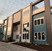 Building Photo - 7770 Sandy Ridge Dr
