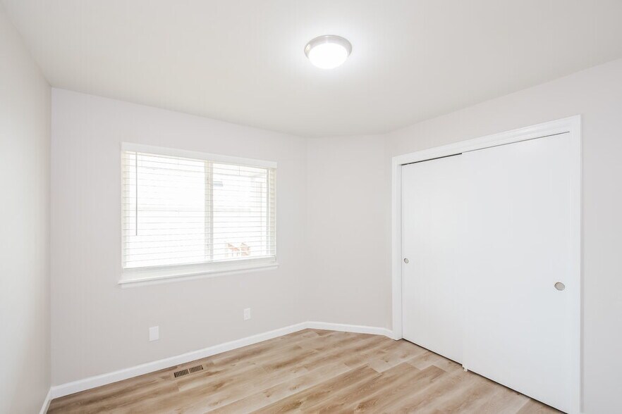 Building Photo - 7165 Routt St