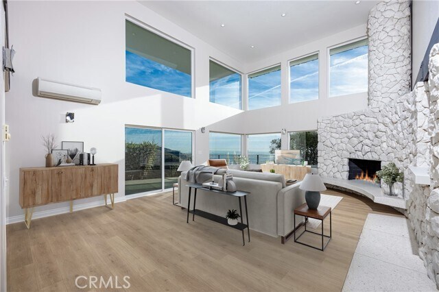 Building Photo - 797 Nyes Pl