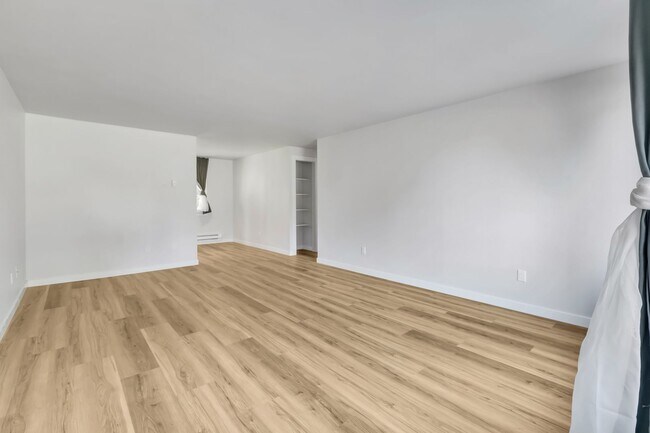 Building Photo - 1103 Galloway St