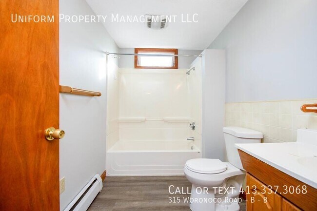 Building Photo - 315 Woronoco Rd