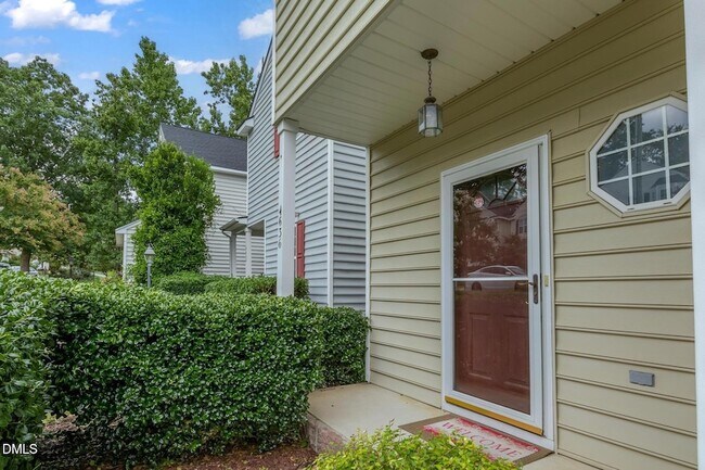 Building Photo - 4636 Vendue Range Dr