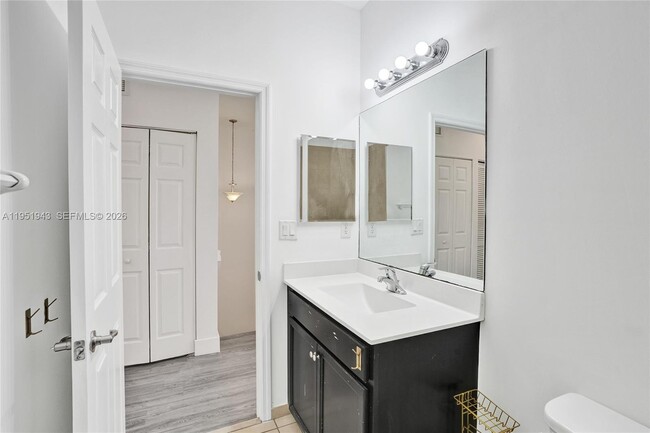 Building Photo - 25342 SW 115th Ave