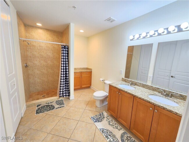 Building Photo - 4420 Bonita Beach Walk Dr