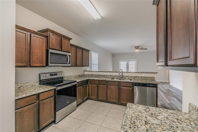 Building Photo - 6152 Nathan Creek Dr
