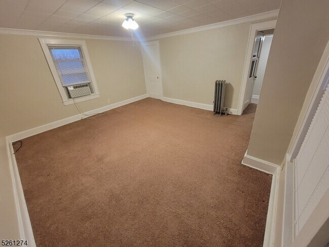 Building Photo - 55 Church St