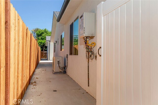 Building Photo - 7108 Texhoma Ave