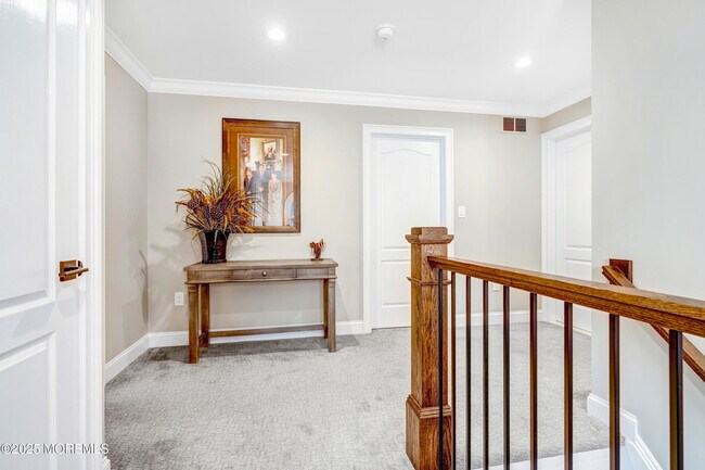 Building Photo - 909 Brookside Ave