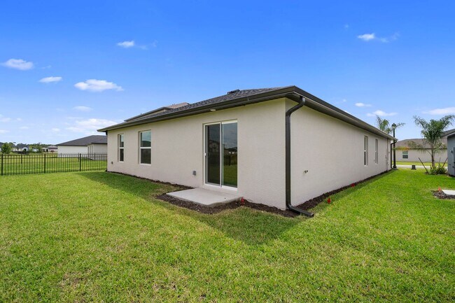 Building Photo - Brand New construction 4 bedrooms 2 bathrooms in North Fort Myers