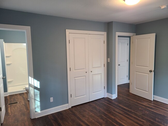 Building Photo - 3 bedroom, 2 bath home - Burgaw