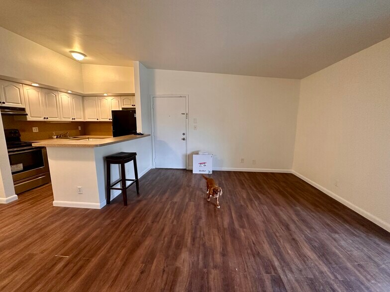 Building Photo - 19700 SW 103rd Ct