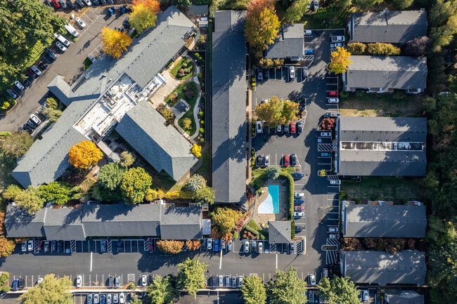 Building Photo - SAGEWOOD ESTATES