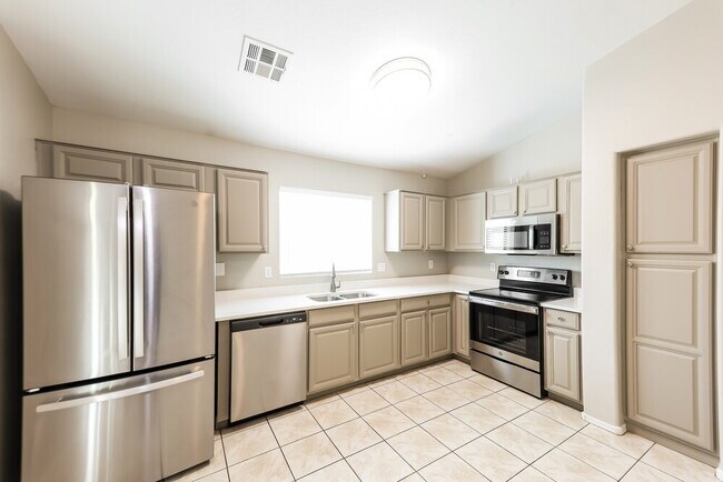 Building Photo - 1465 S 230th Dr