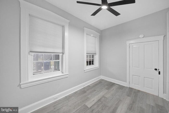 Building Photo - 1530 New Holland Rd