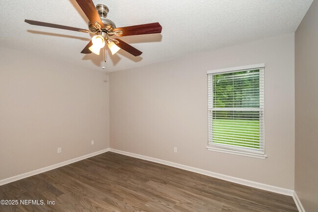 Building Photo - 1588 Shearwater Dr