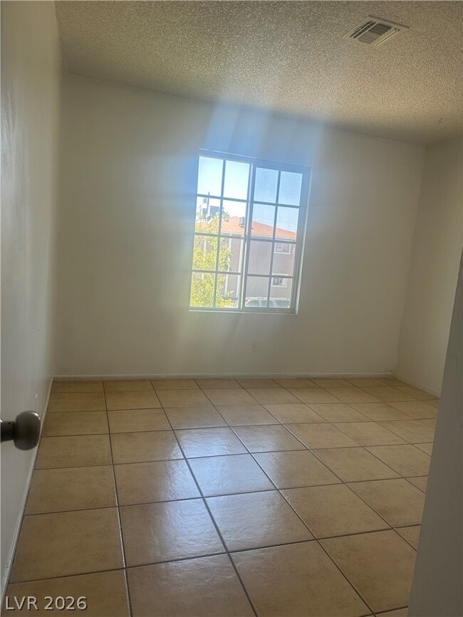 Building Photo - 1508 Cobb Ln