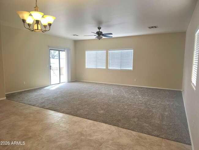 Building Photo - 41132 N Hudson Trail