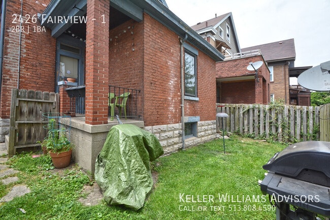 Building Photo - 2426 Fairview-1