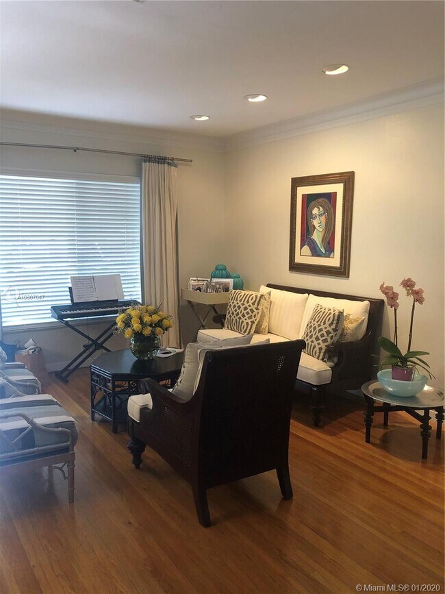 Building Photo - 6810 Granada Blvd