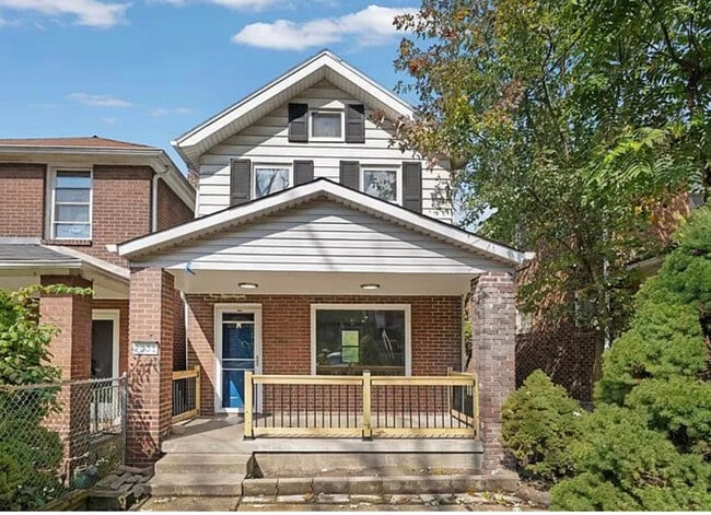 Building Photo - 2031 Chalfant St