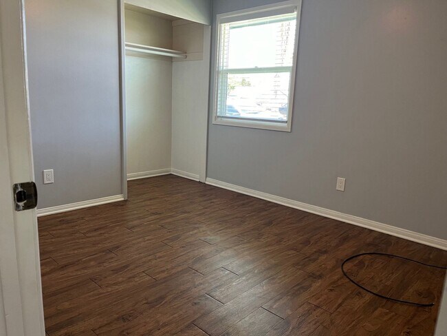 Building Photo - 3563-65 Clairemont Mesa Blvd