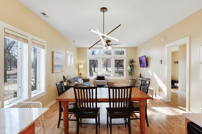 Building Photo - Charming 5-Bed Home with Hardwood Elegance in Minneapolis