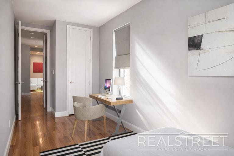 Building Photo - 1 Bedroom Apartment in Crown heights