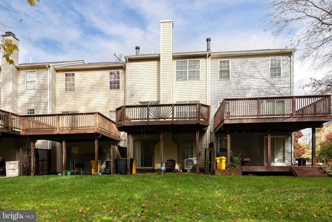 Building Photo - 2548 Ambling Cir