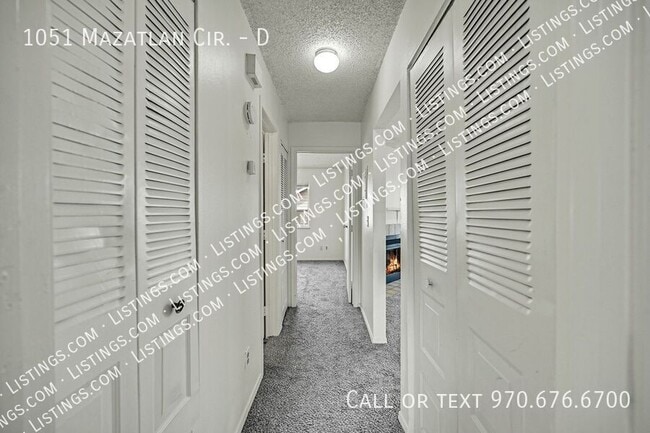 Building Photo - 1051 Mazatlan Cir