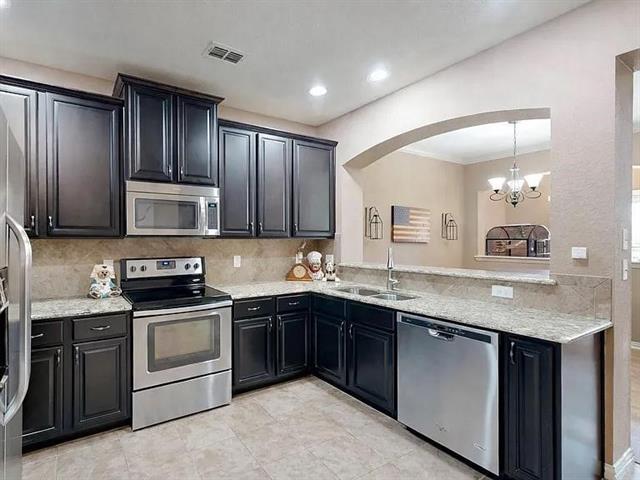 Building Photo - 6948 Carrington Ln