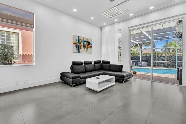 Building Photo - 5851 NW 125th Terrace