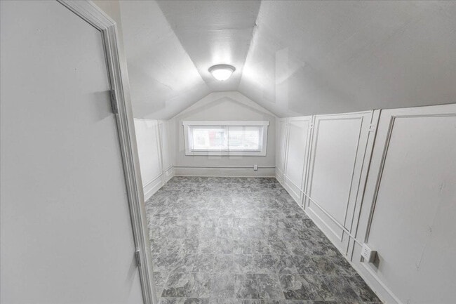 Building Photo - 5617 East 21st St