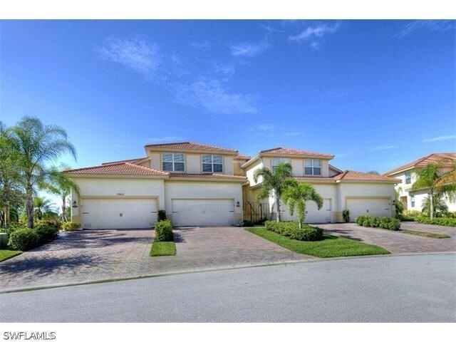 Building Photo - 17462 Old Harmony Dr