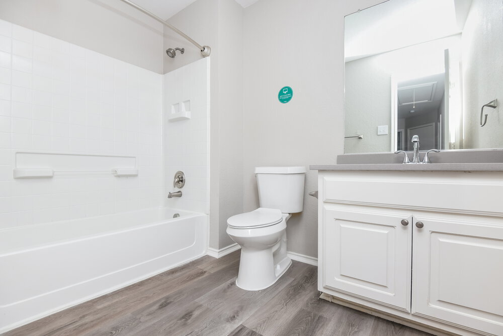 Building Photo - 1205 Artesia Dr