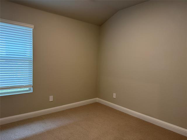 Building Photo - 716 Edgehurst Dr