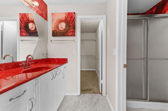 Building Photo - 4791 Via Palm Lakes Via