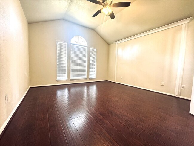 Building Photo - 18743 Parfield Ln