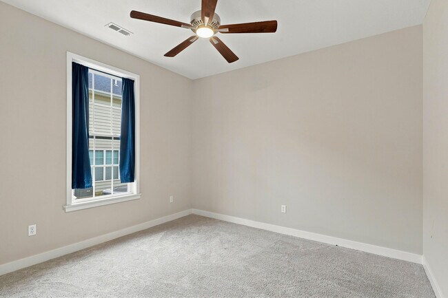 Building Photo - 4000 W Worley St