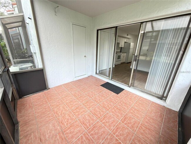 Building Photo - 4702 Sutton Terrace