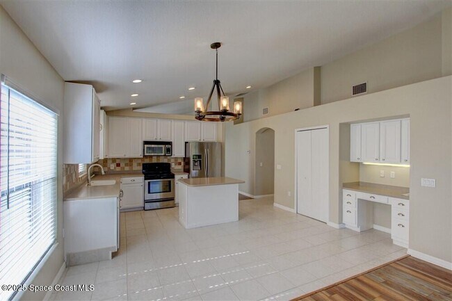 Building Photo - 4141 Chardonnay Dr