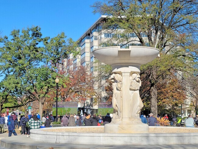 Building Photo - 1401 17th St NW