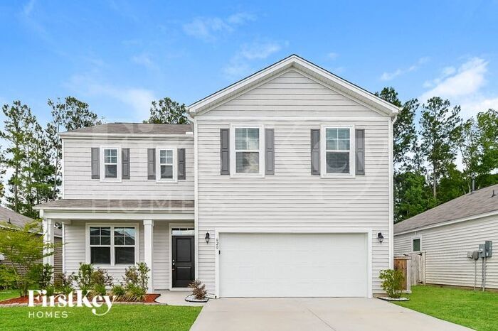 Primary Photo - 620 Wayton Cir