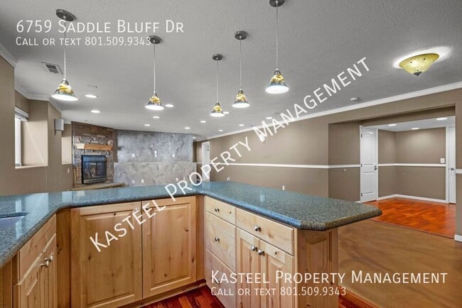 Building Photo - 6759 Saddle Bluff Dr
