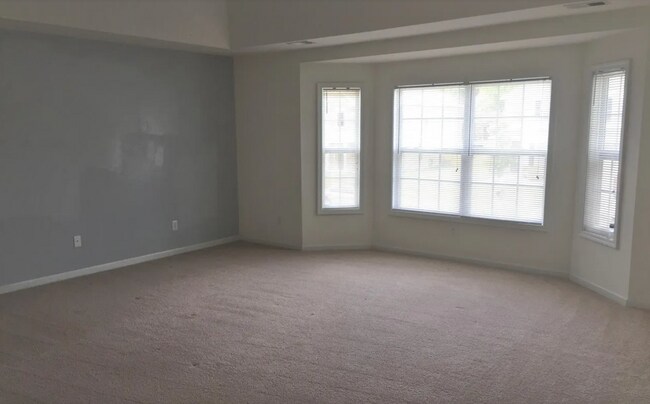 Building Photo - Charming 3-bedroom, 2.5-bathroom home located in the heart of Hopkins, SC